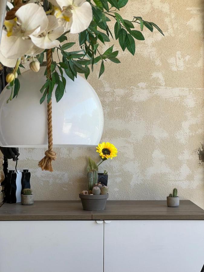 Appartement Entre Village Et Plages. Saint-Cyr-sur-Mer Exteriör bild