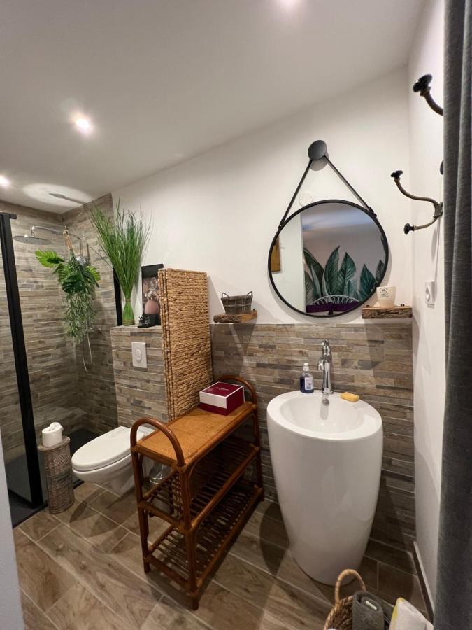 Appartement Entre Village Et Plages. Saint-Cyr-sur-Mer Exteriör bild